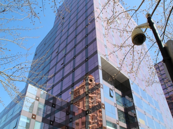 华业国际公寓 1室0厅 7500元