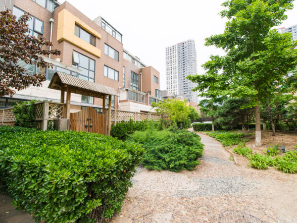 天翠园 2室1厅 111平米