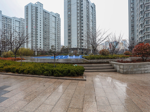 金领世家,118平精装大套二,送车位!