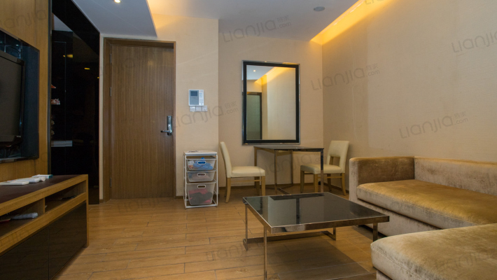 朱美拉公寓一房一厅高层景观房_广州珠江新城中朱美拉公寓二手房推荐